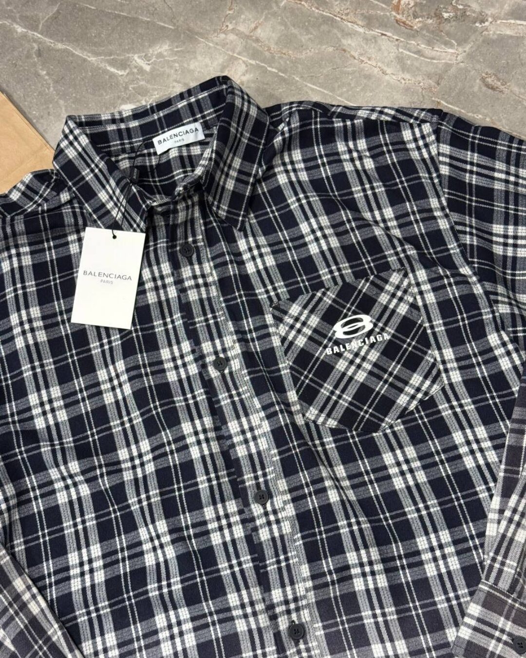 Рубашка Balenciaga — изображение 4