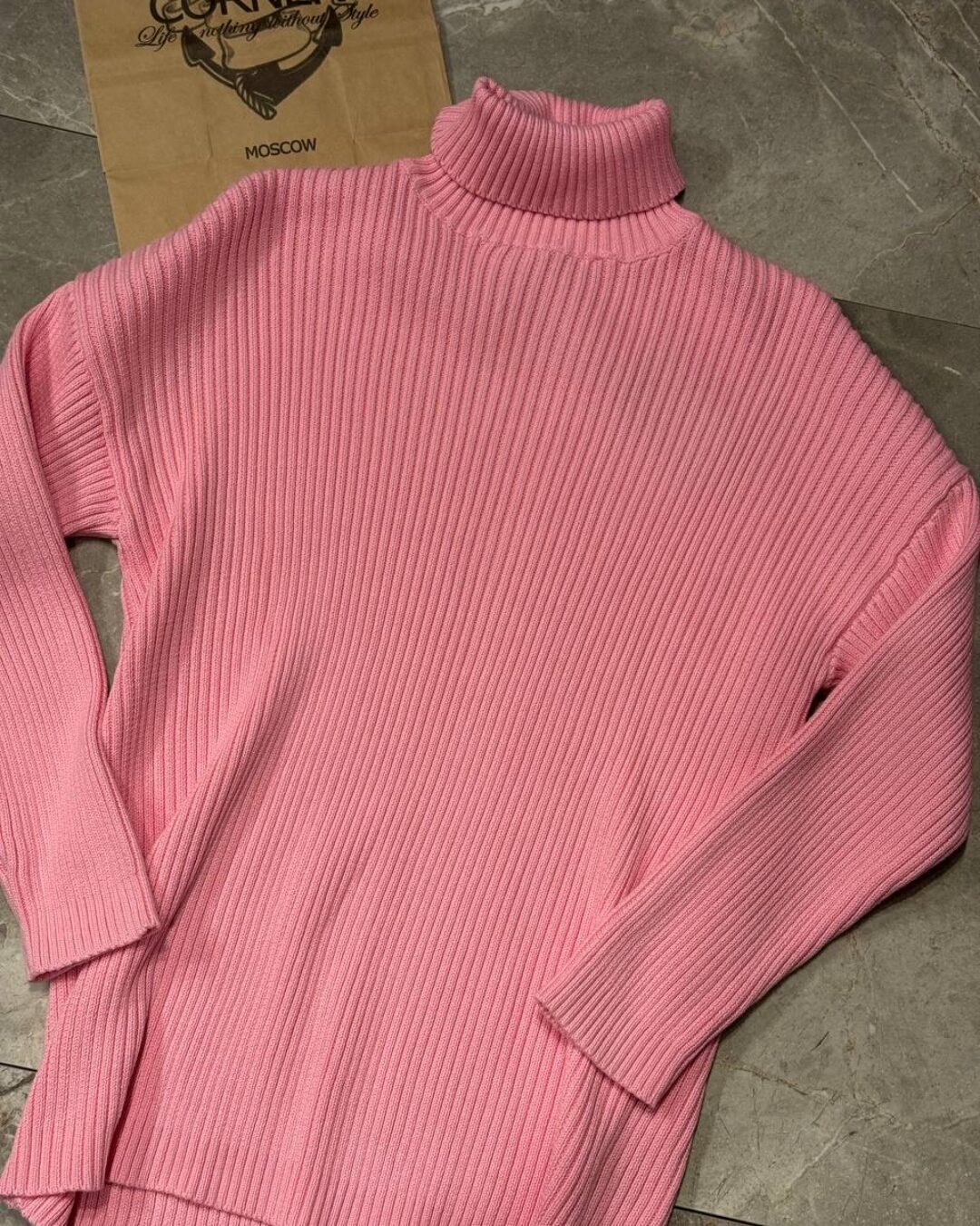 Свитер Balenciaga — изображение 3