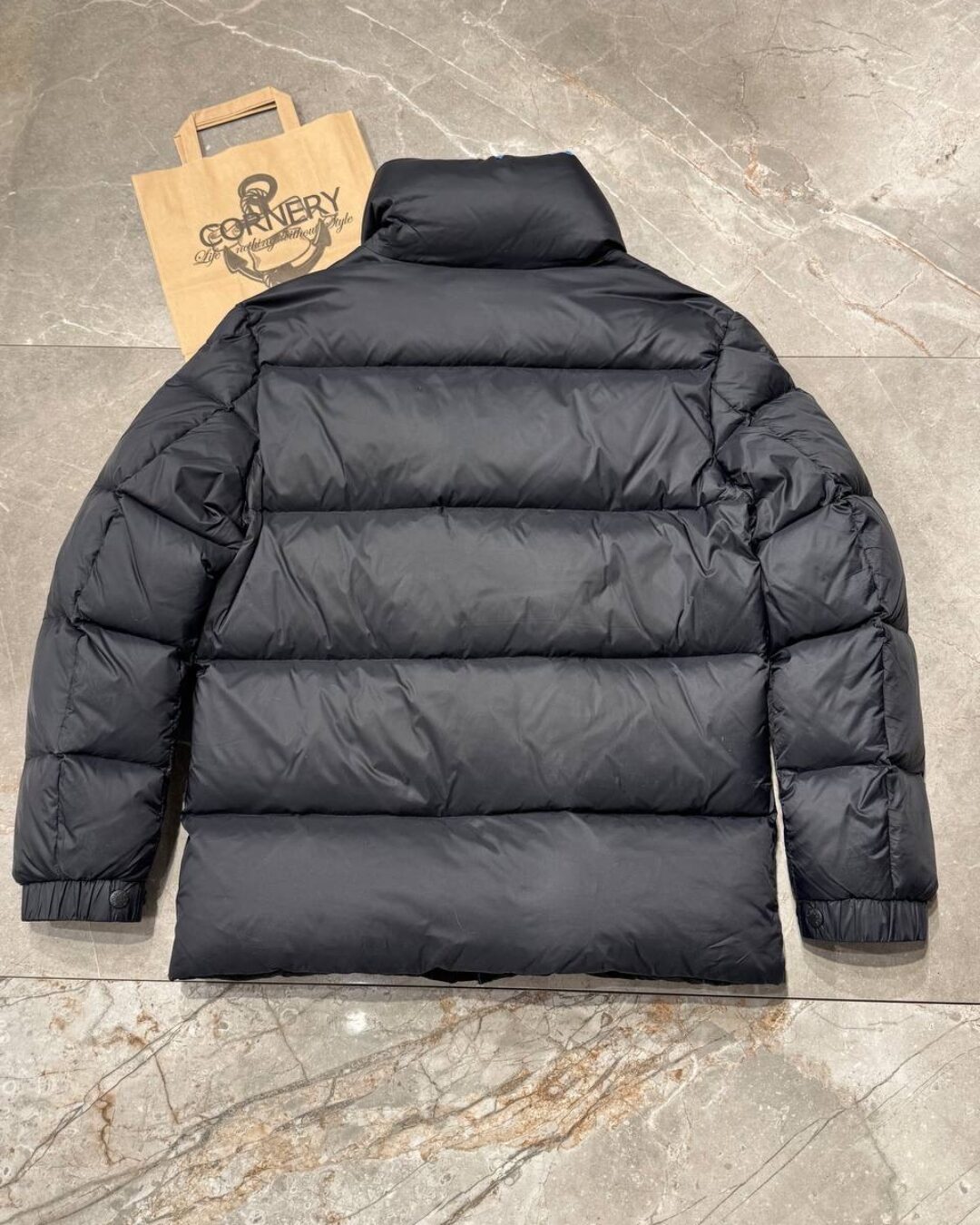 Пуховик Moncler — изображение 5