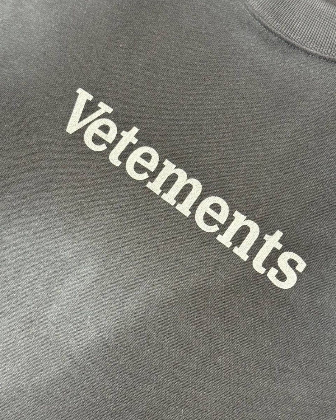 Футболка Vetements Logo — изображение 3