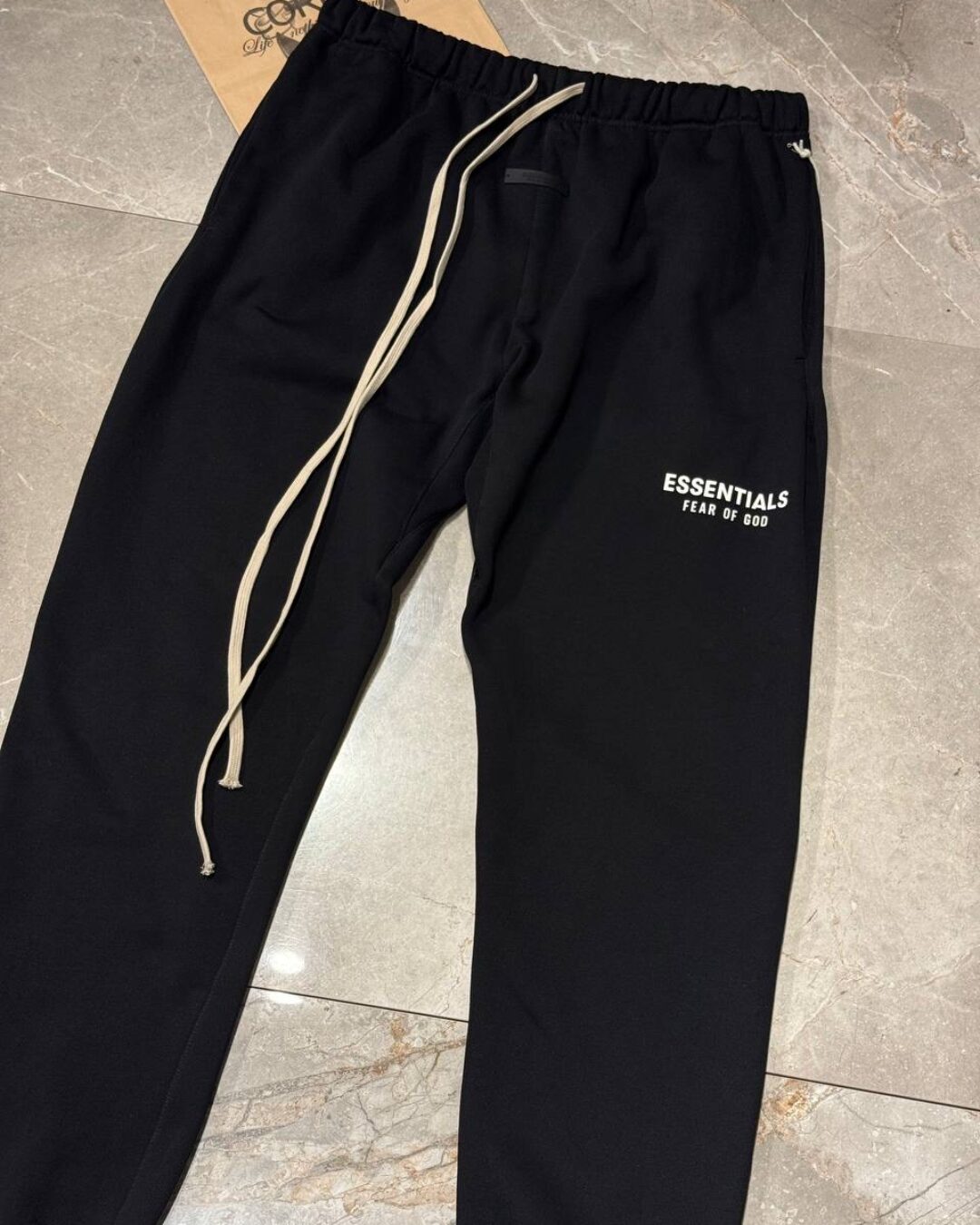 Спортивные штаны Fear Of God — изображение 5