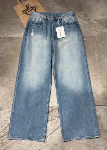 Джинсы Acne Studios