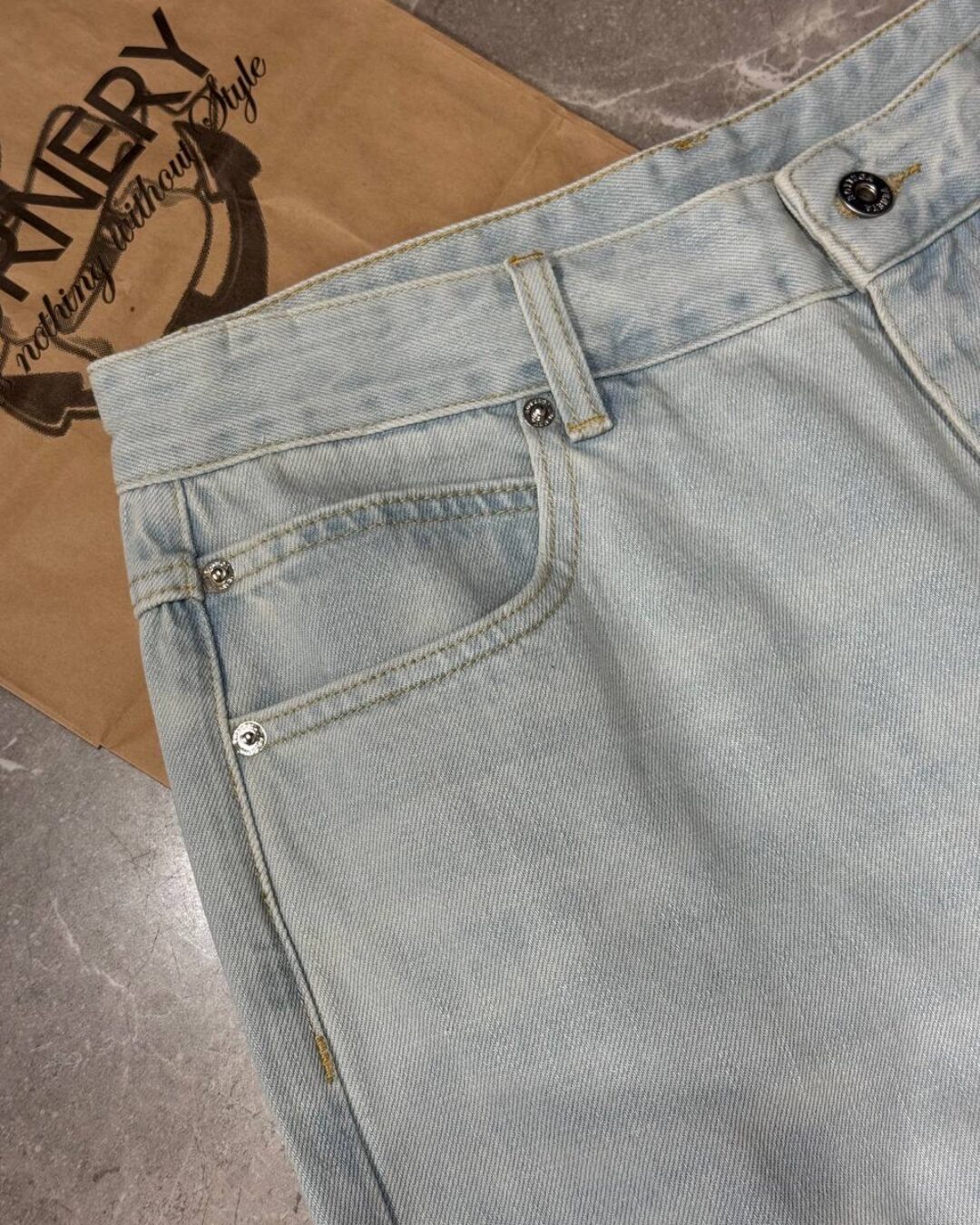 Джинсы Bottega Veneta — изображение 6