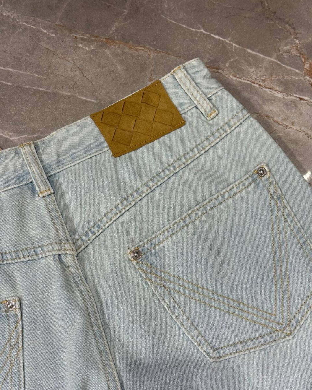 Джинсы Bottega Veneta — изображение 9