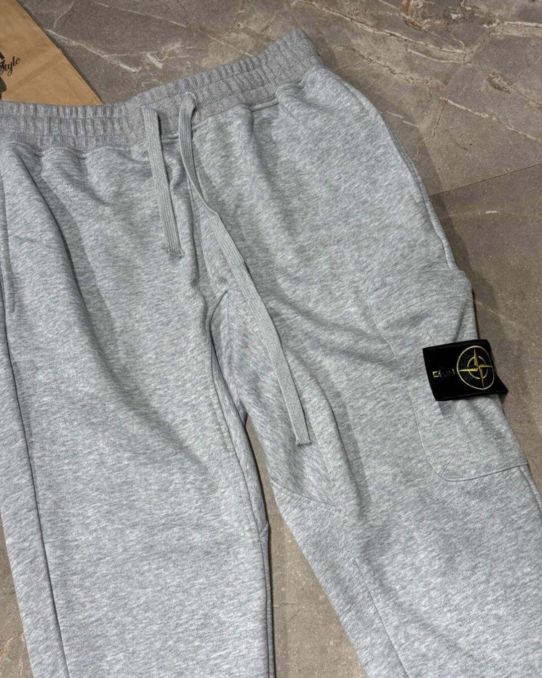 Спортивные Штаны Stone Island — изображение 3