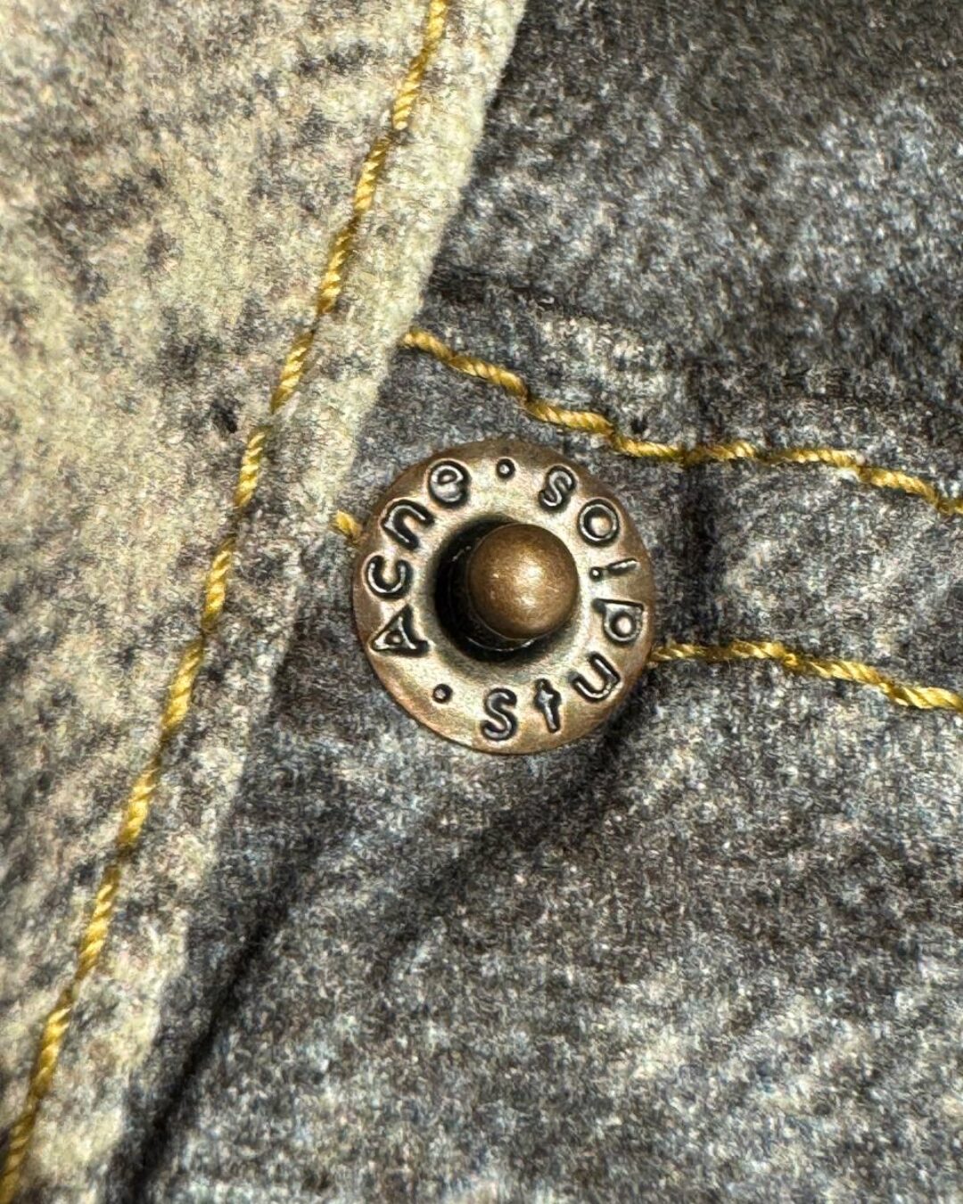 Джинсы Acne Studios — изображение 6