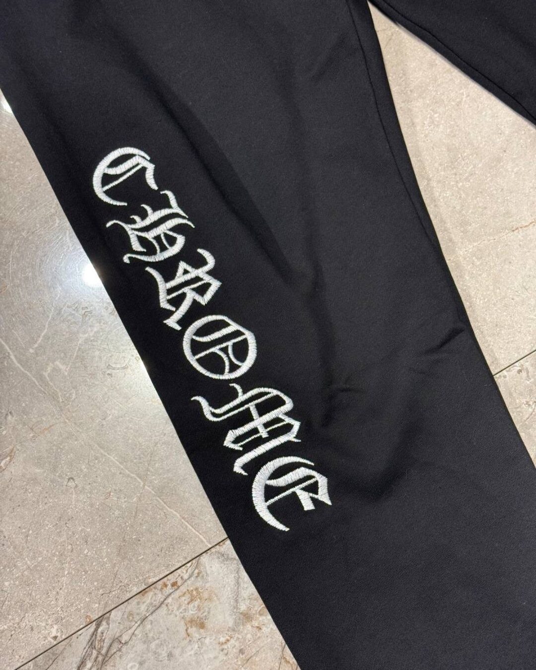 Спортивные Штаны Chrome Hearts — изображение 4