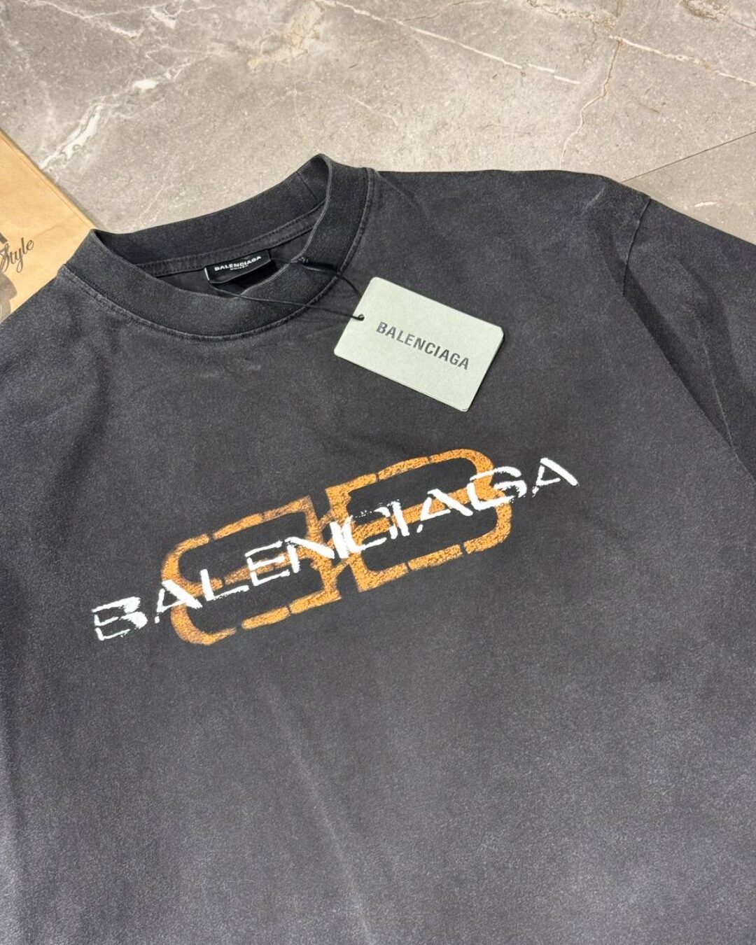 Футболка Balenciaga — изображение 3