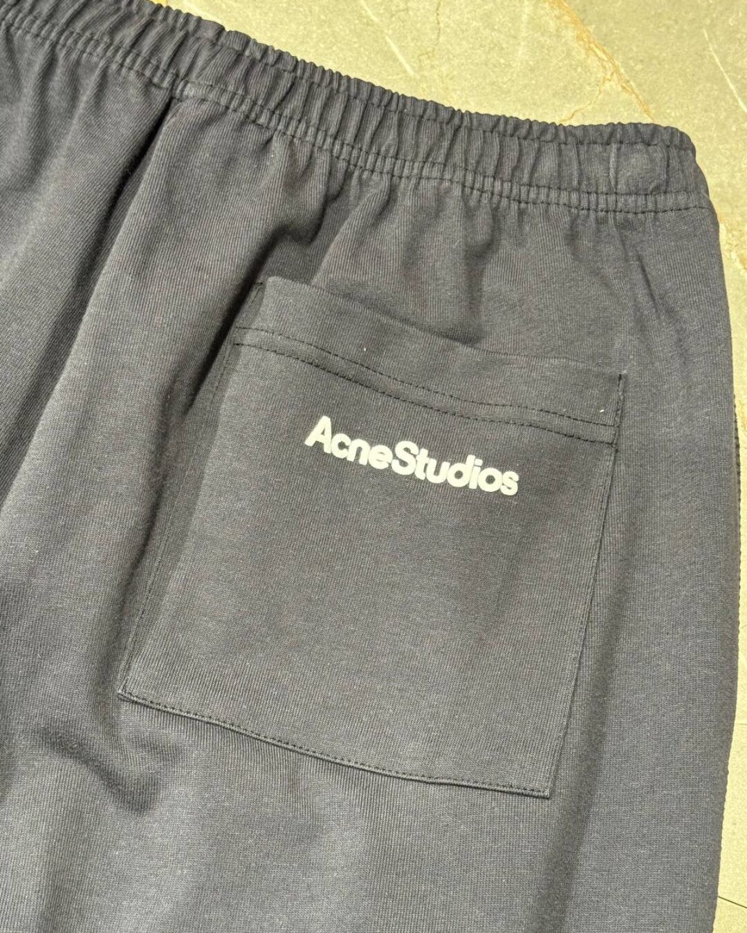 Штаны Acne Studios — изображение 9