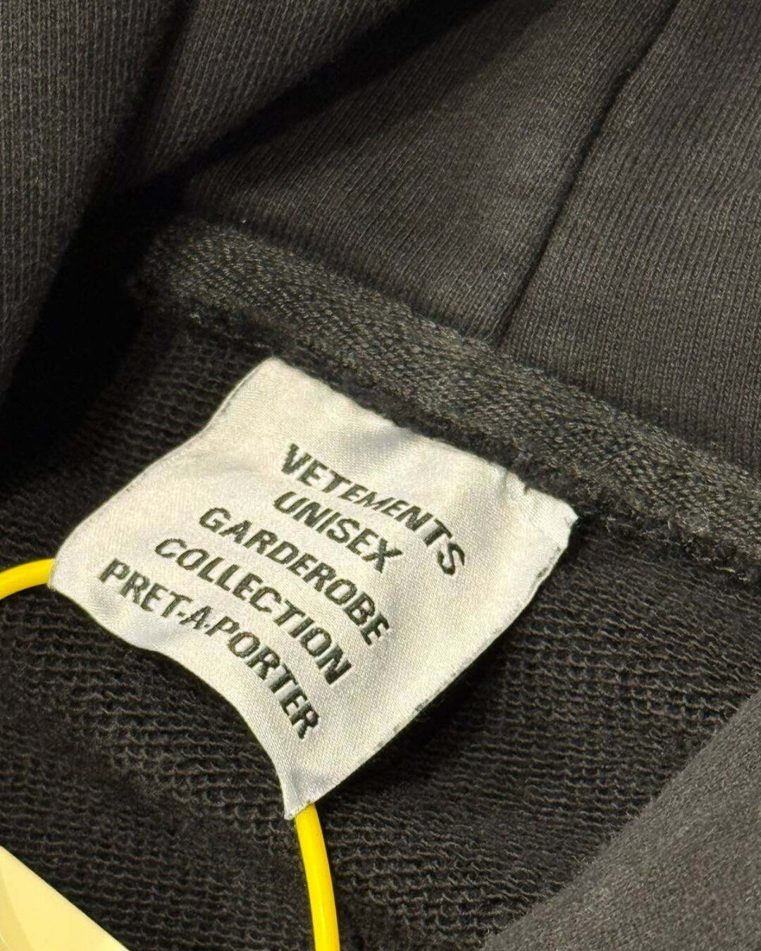 Кофта Vetements — изображение 10