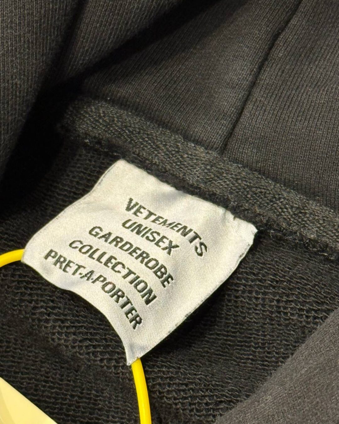 Кофта Vetements — изображение 9