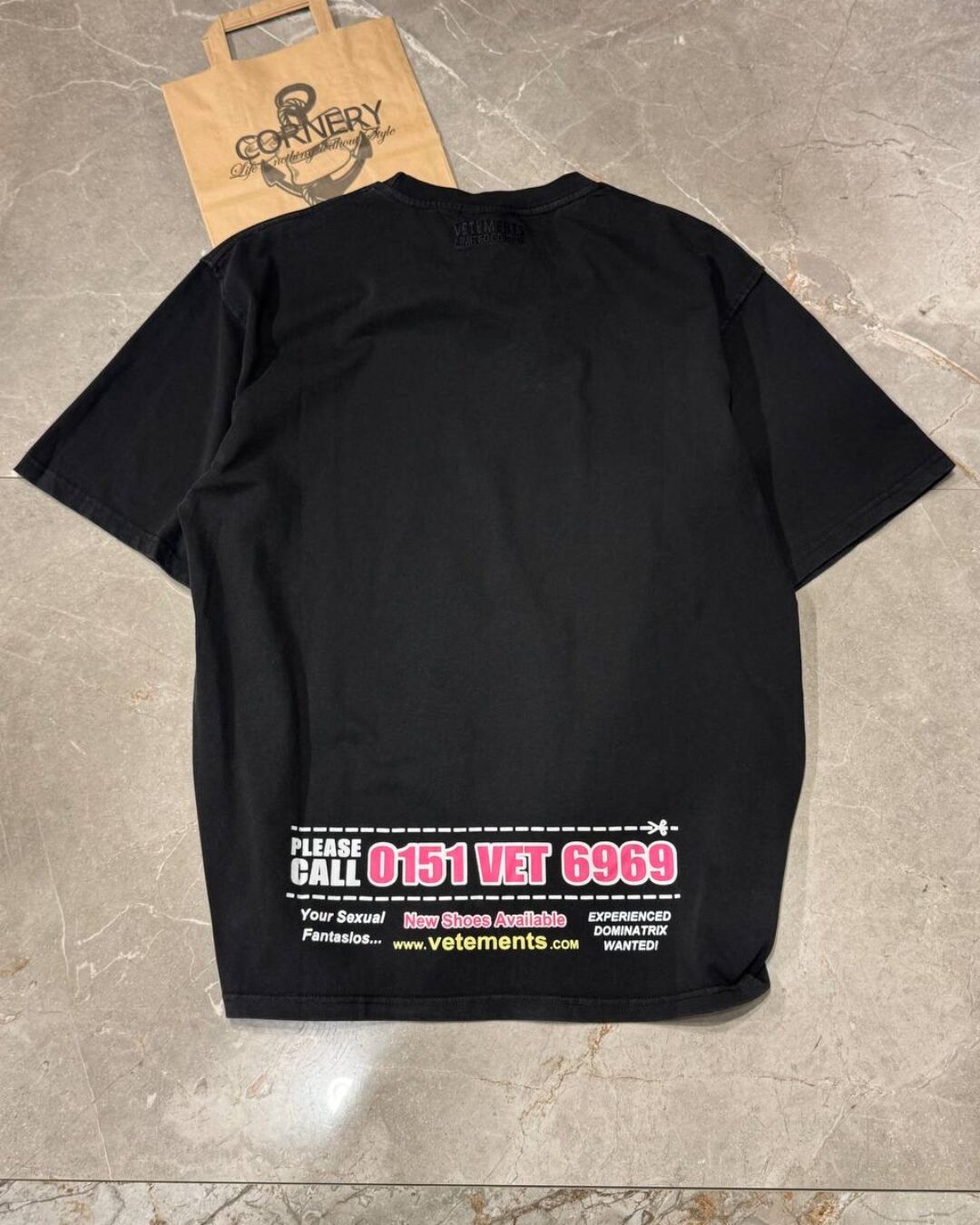 Футболка Vetements Dominatrix — изображение 2