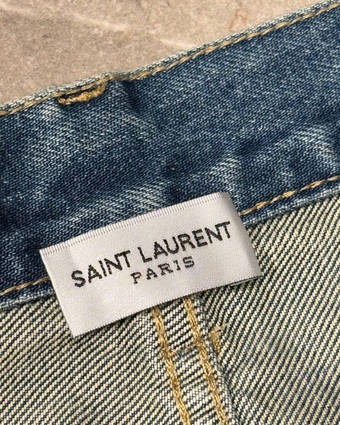 Джинсы Saint Laurent — изображение 7