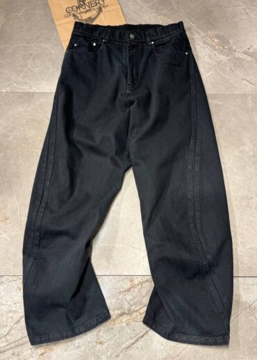 Джинсы Balenciaga