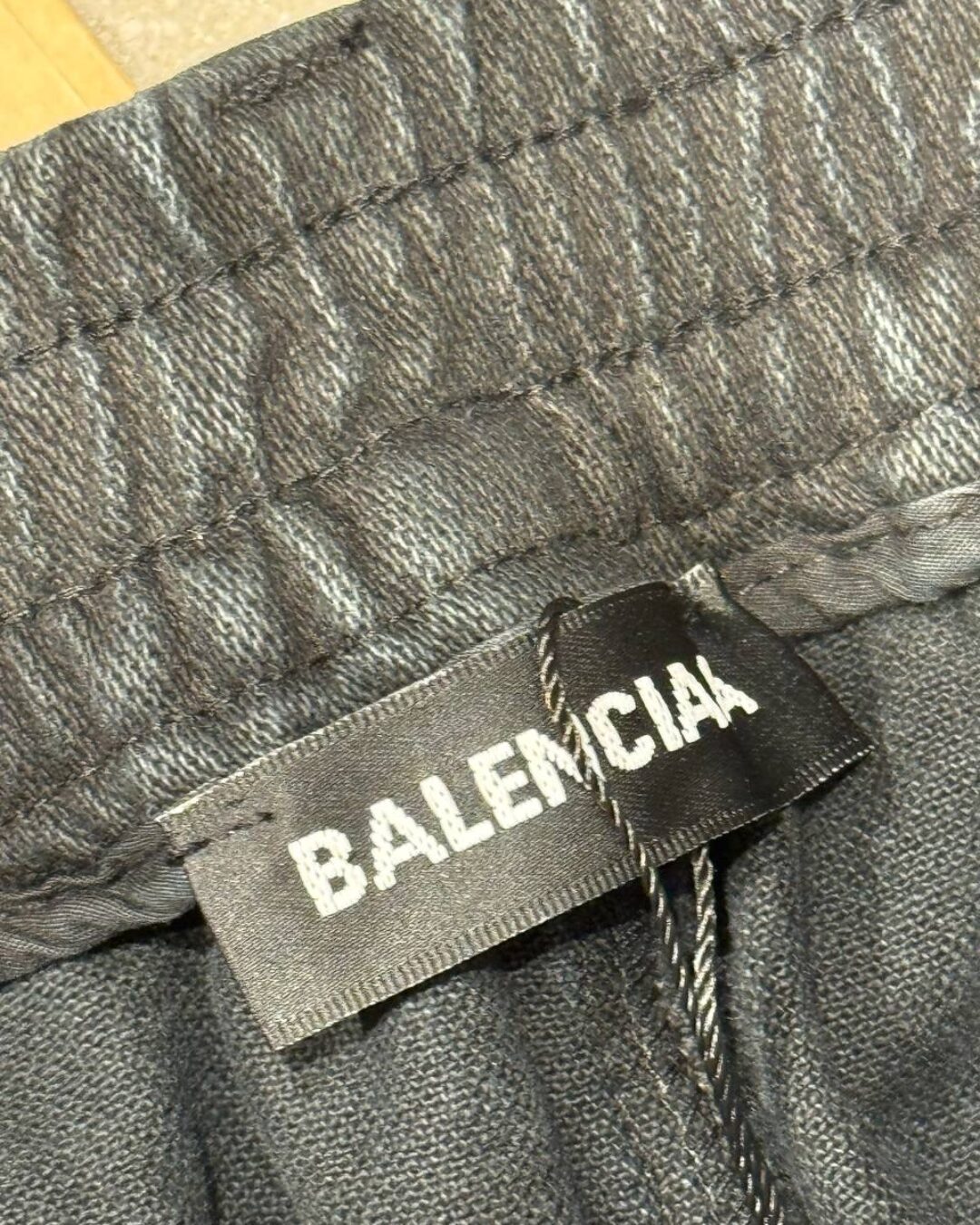 Джинсы Balenciaga — изображение 6