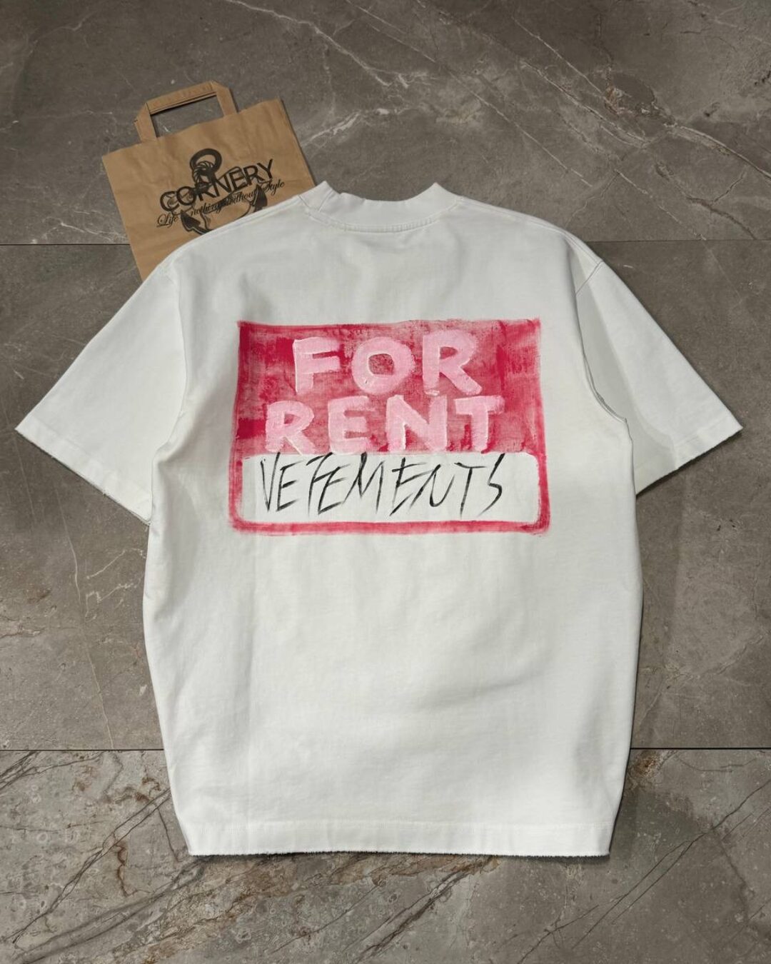 Футболка Vetements For Rent — изображение 2