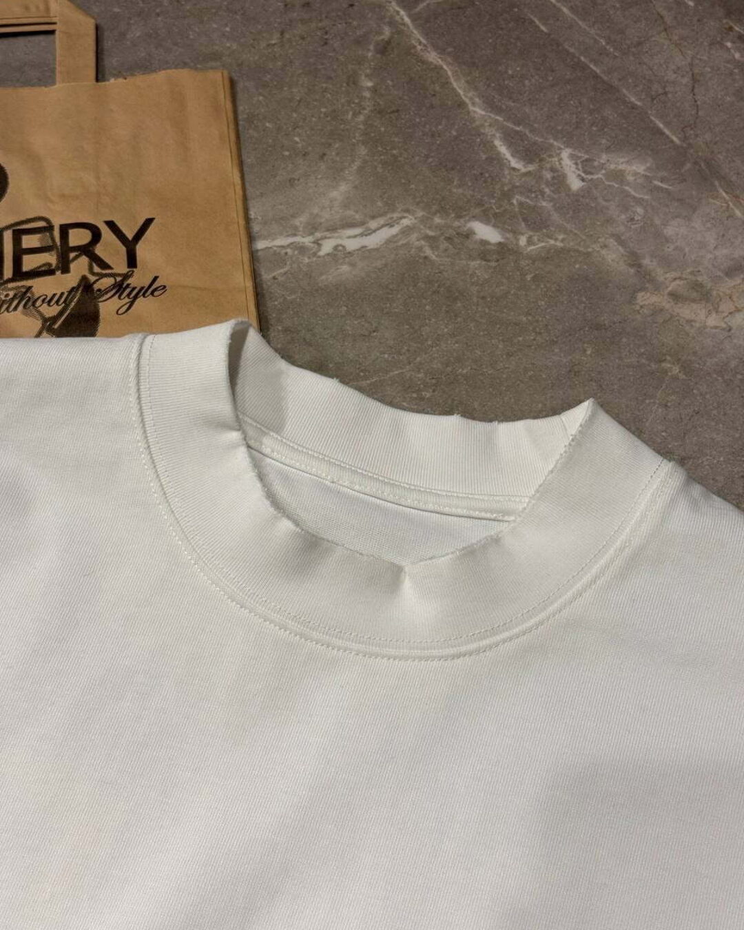Футболка Vetements For Rent — изображение 7
