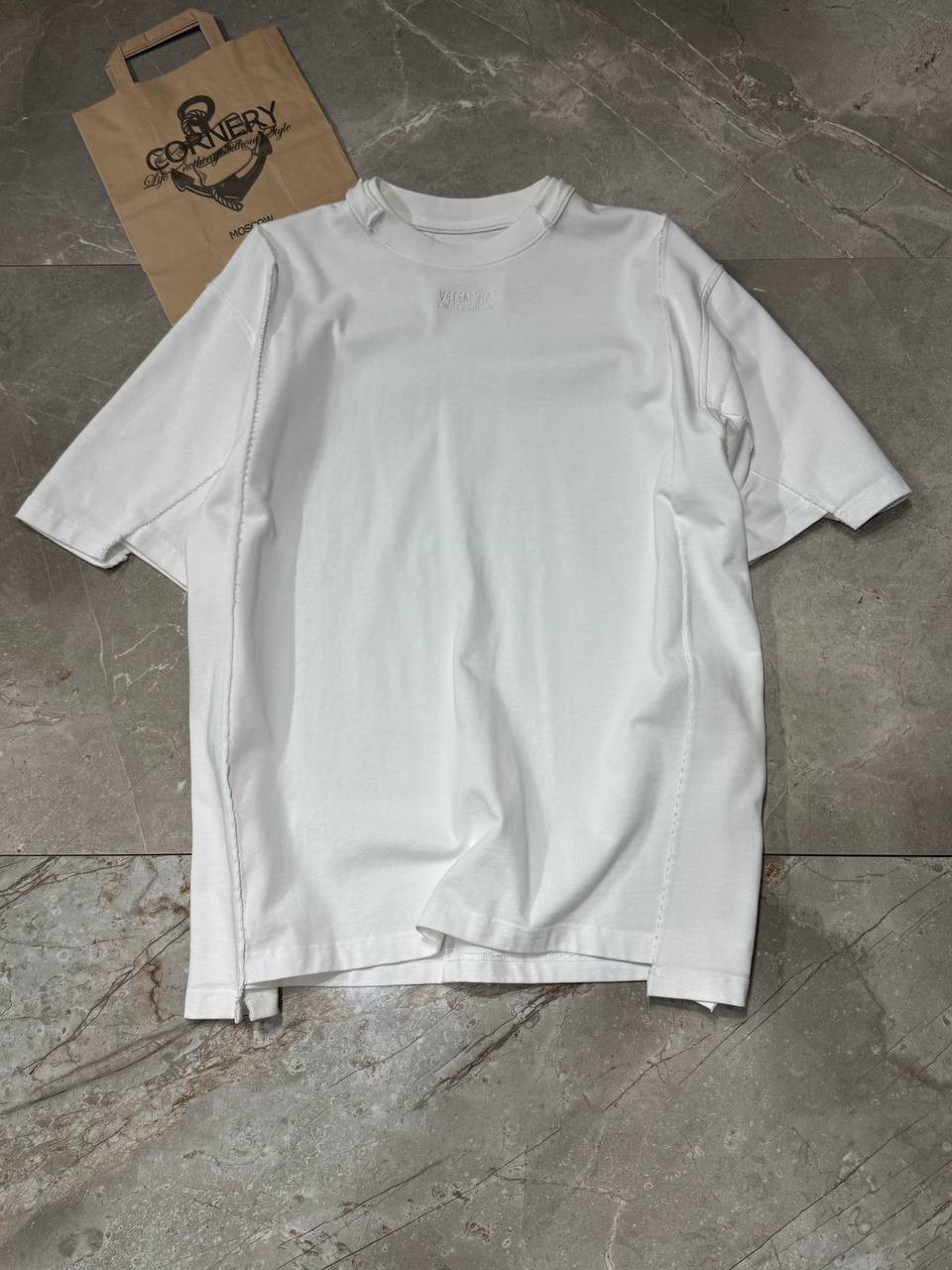 Футболка Vetements