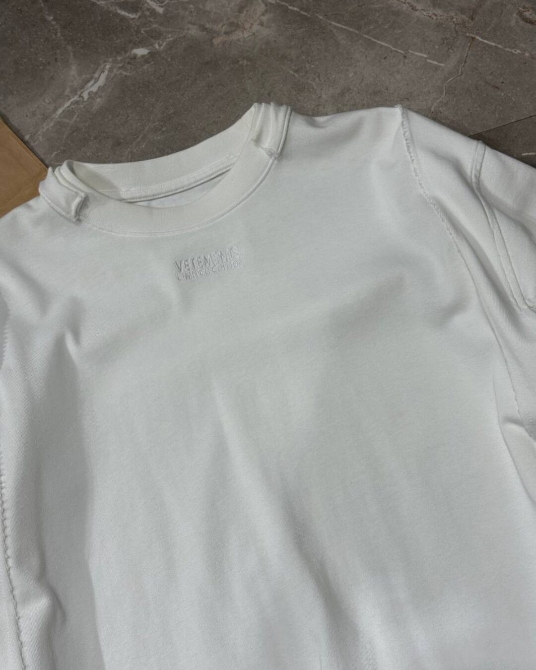 Футболка Vetements — изображение 3