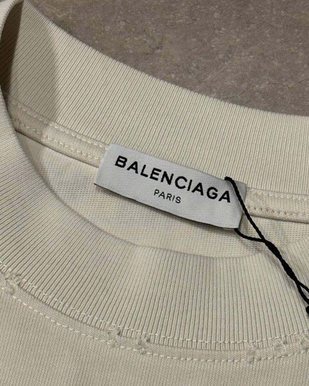 Футболка Balenciaga — изображение 4