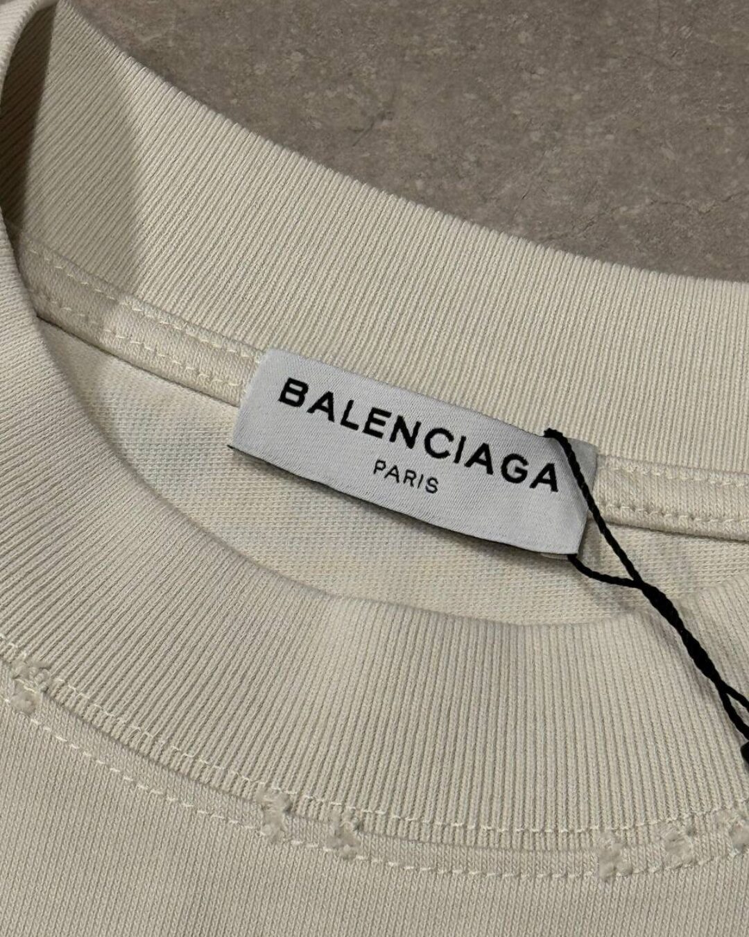 Футболка Balenciaga — изображение 4