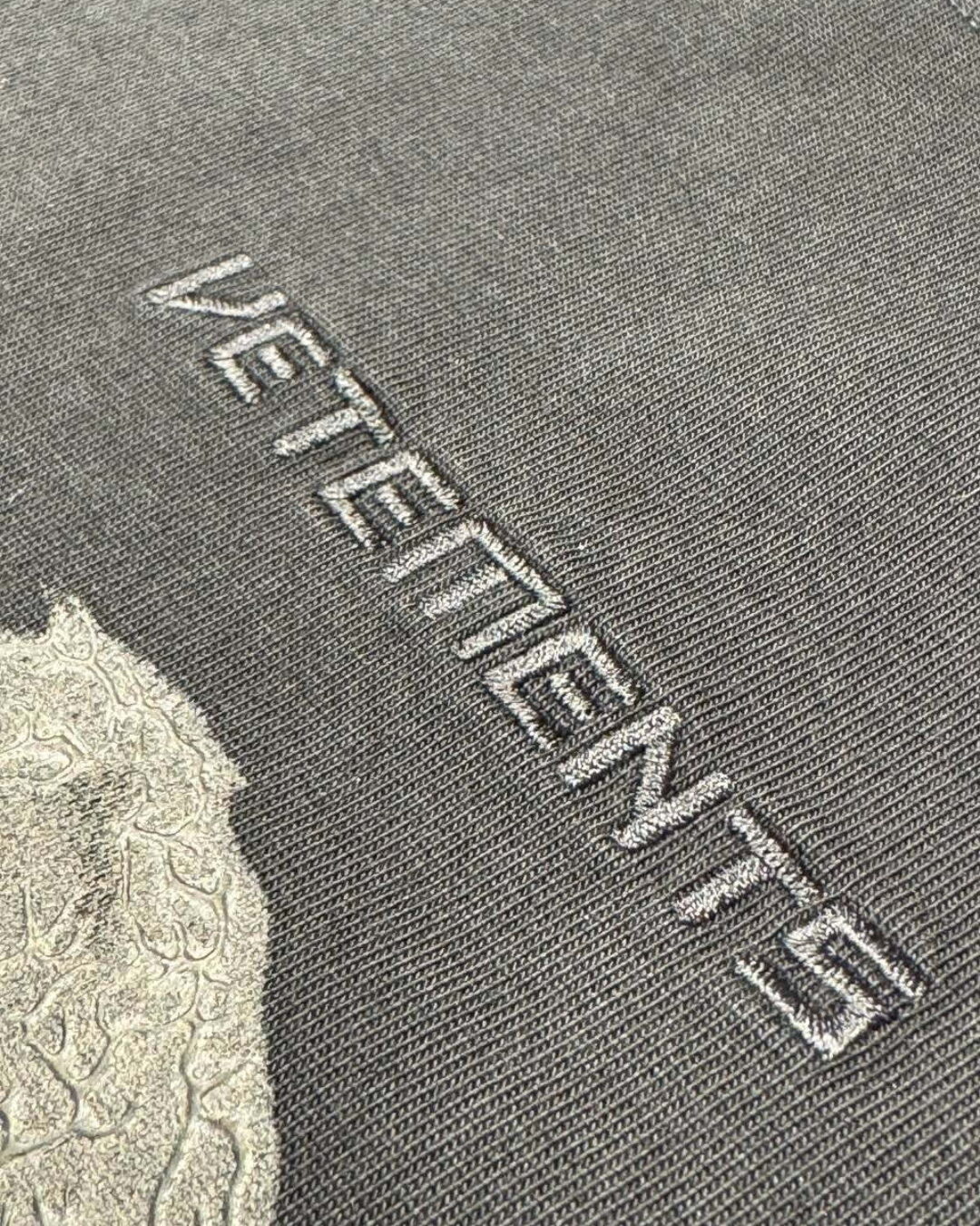 Футболка Vetements Moon — изображение 9