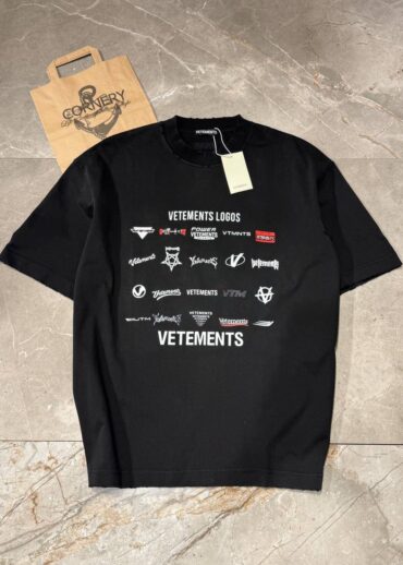 Футболка Vetements Logos