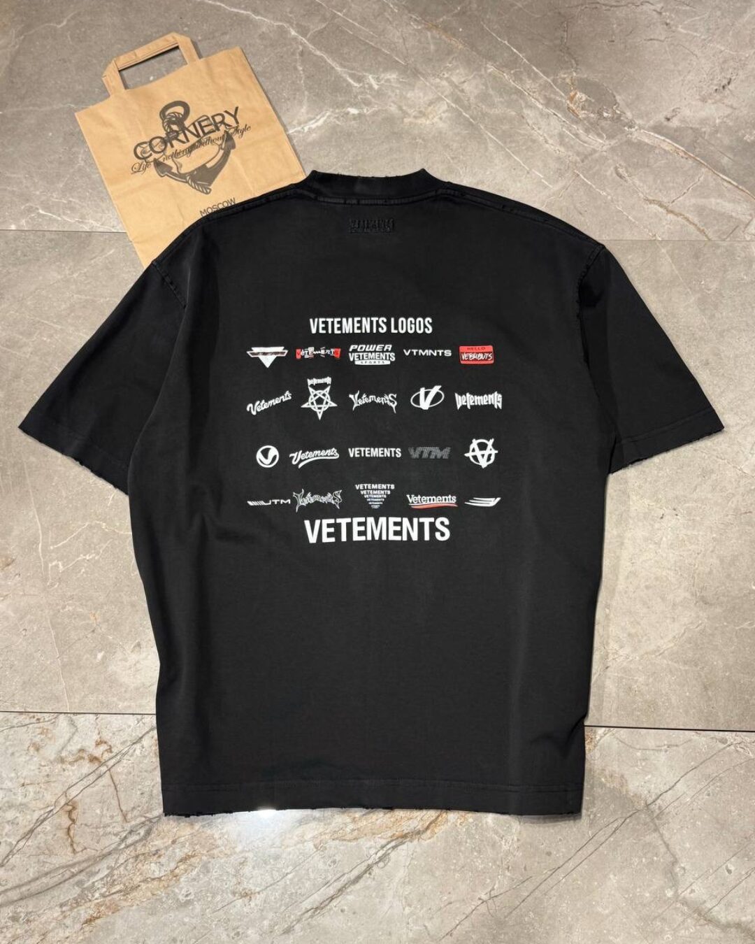 Футболка Vetements Logos — изображение 2