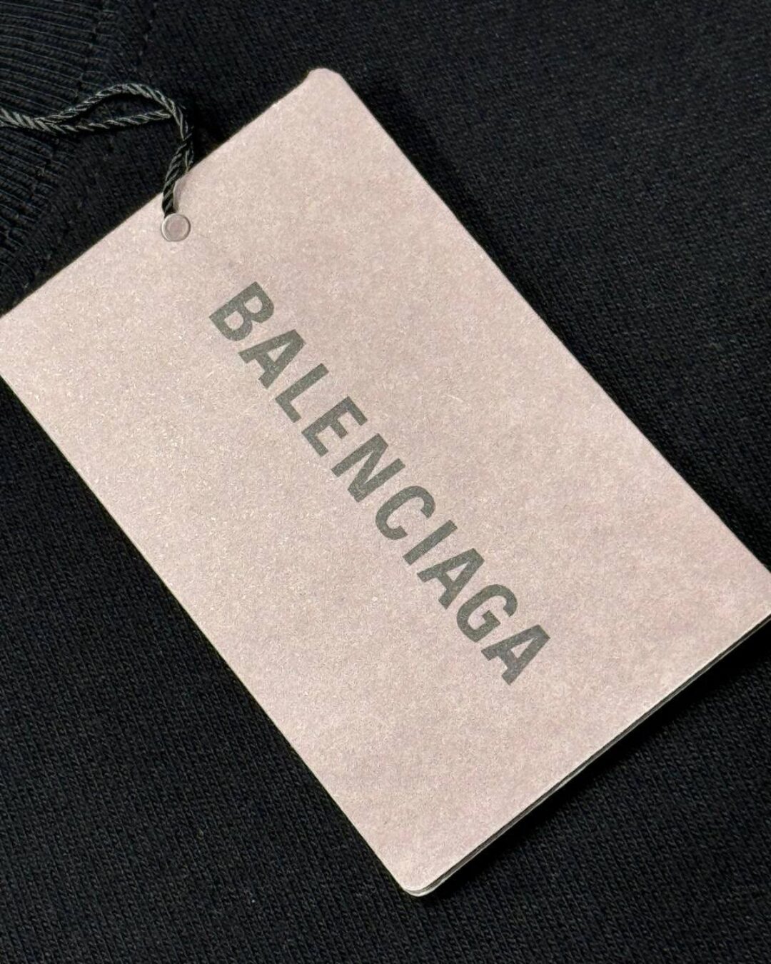 Футболка Balenciaga — изображение 8