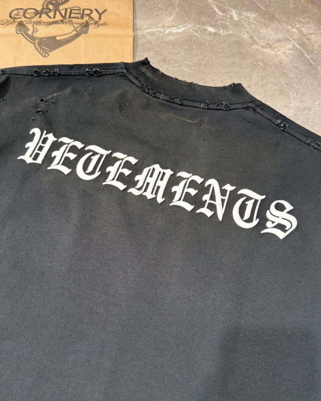 Футболка Vetements Chrome — изображение 8