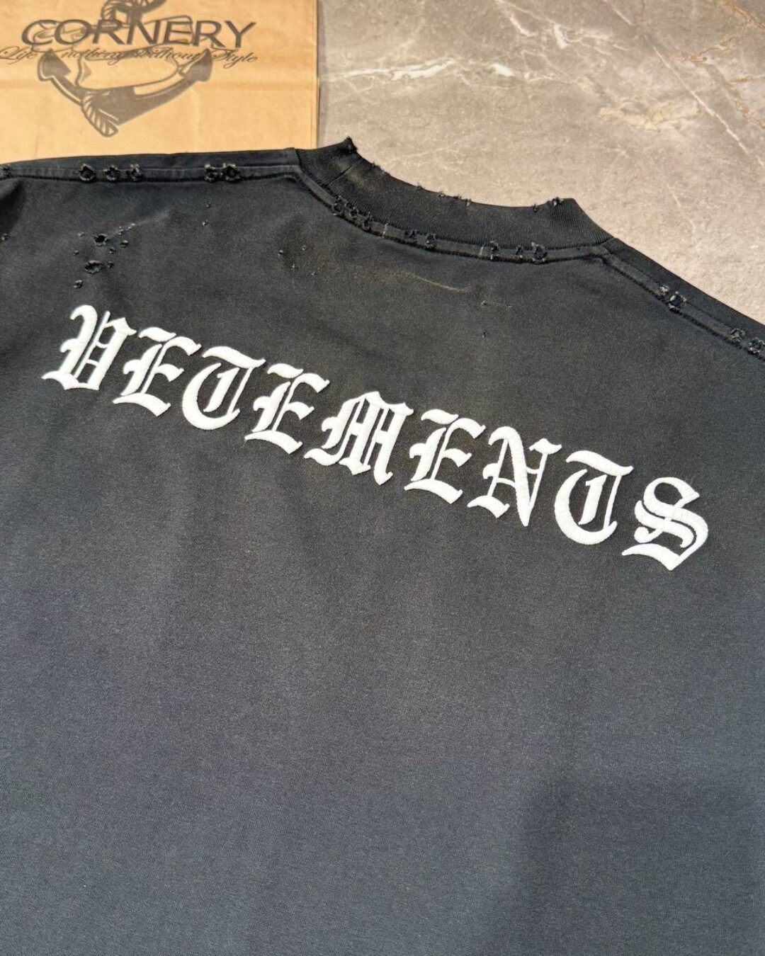 Футболка Vetements Chrome — изображение 8