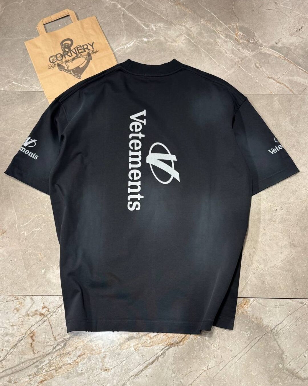 Футболка Vetements — изображение 2