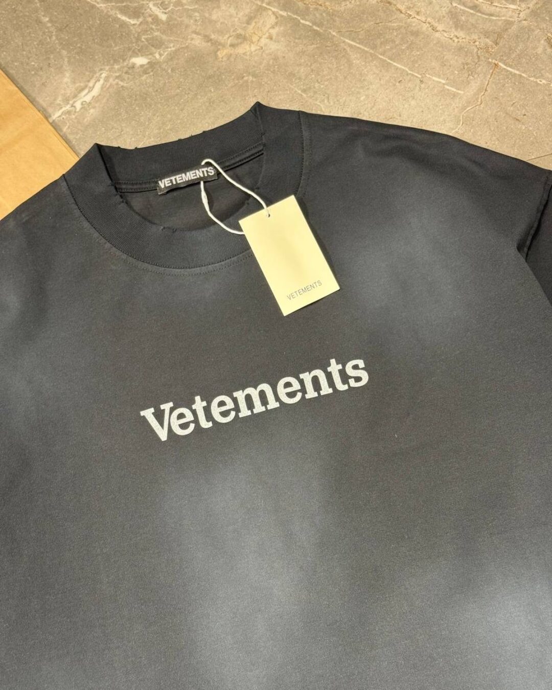 Футболка Vetements — изображение 4