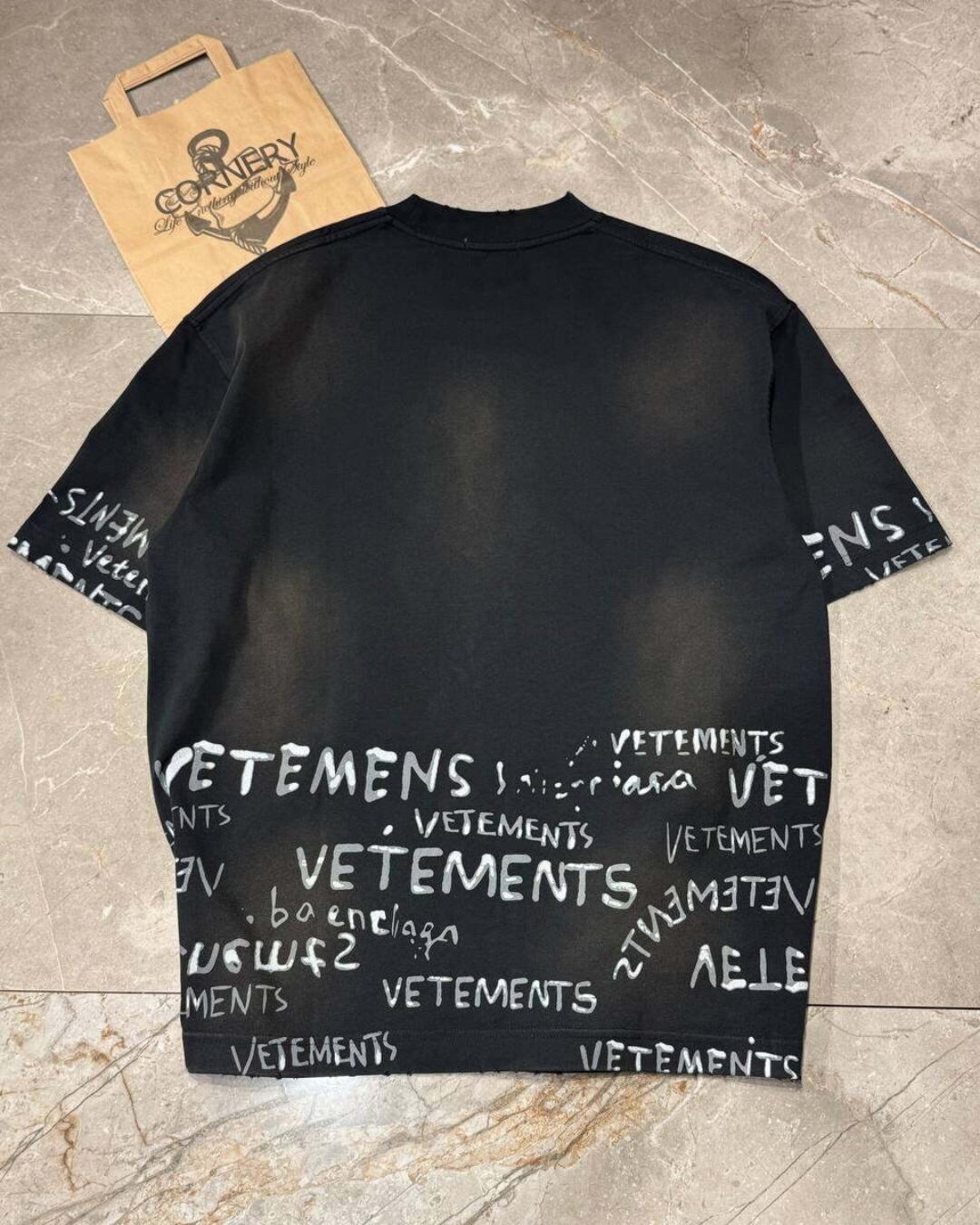 Футболка Vetements Shalk — изображение 2