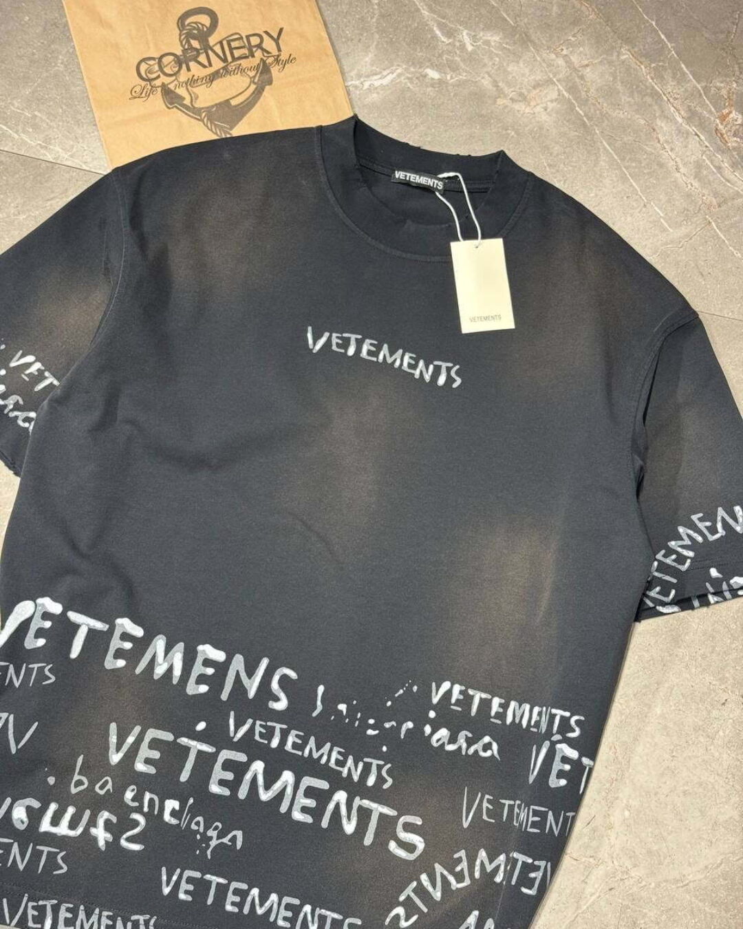 Футболка Vetements Shalk — изображение 5