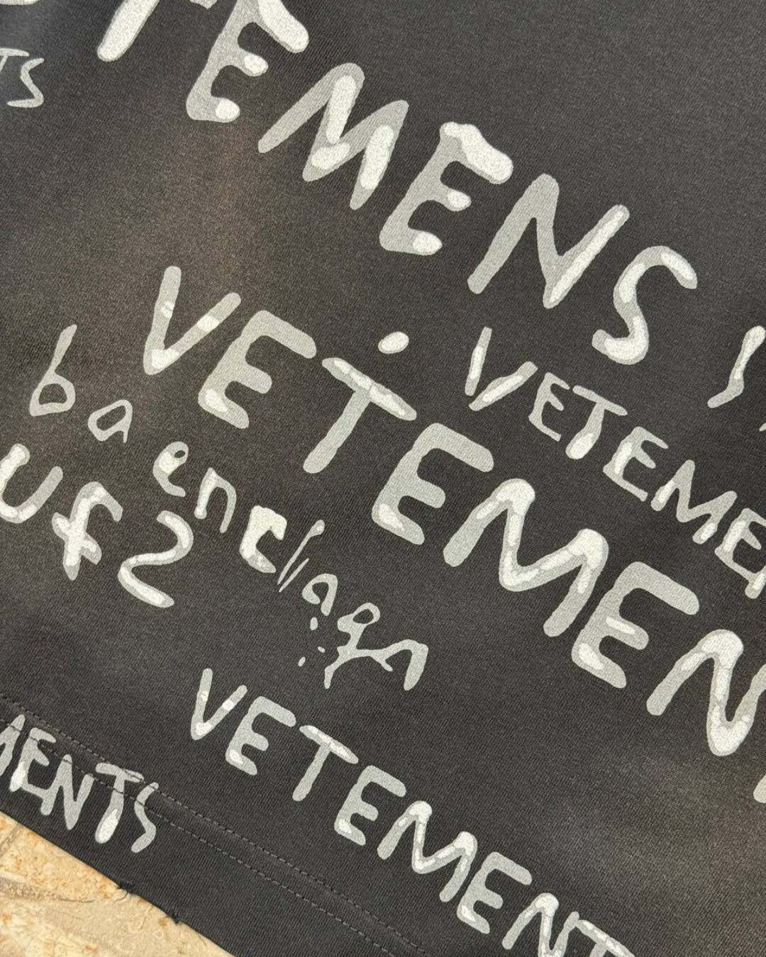 Футболка Vetements Shalk — изображение 7