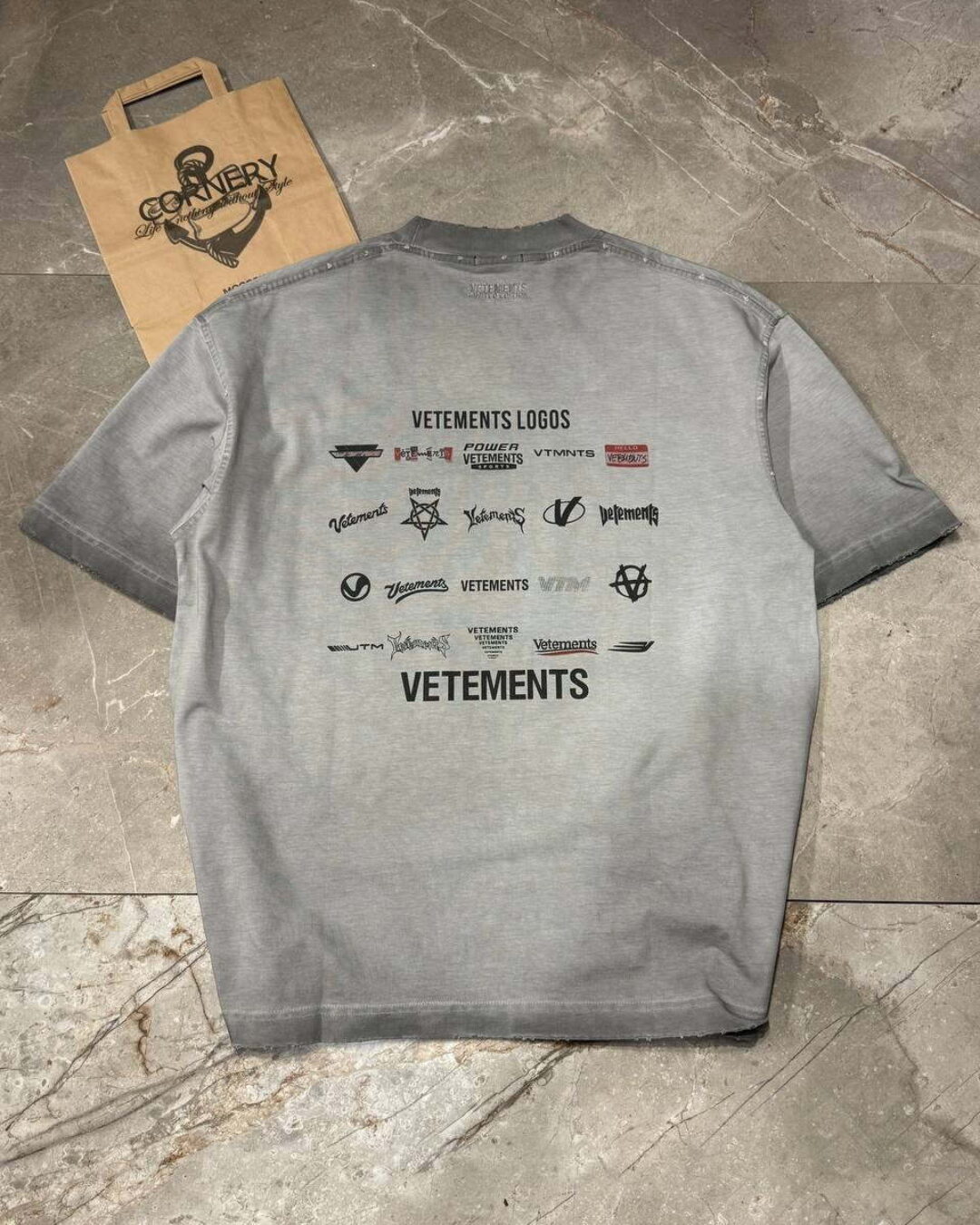 Футболка Vetements Logos — изображение 4