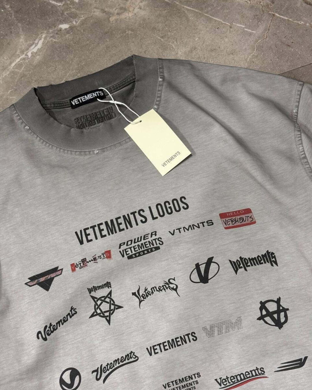 Футболка Vetements Logos — изображение 6