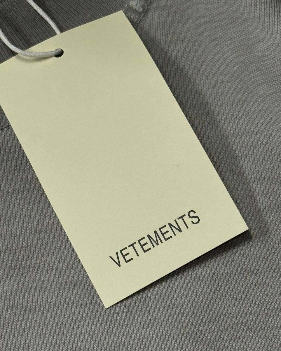 Футболка Vetements Logos — изображение 8