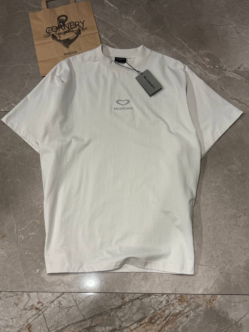 Футболка Balenciaga