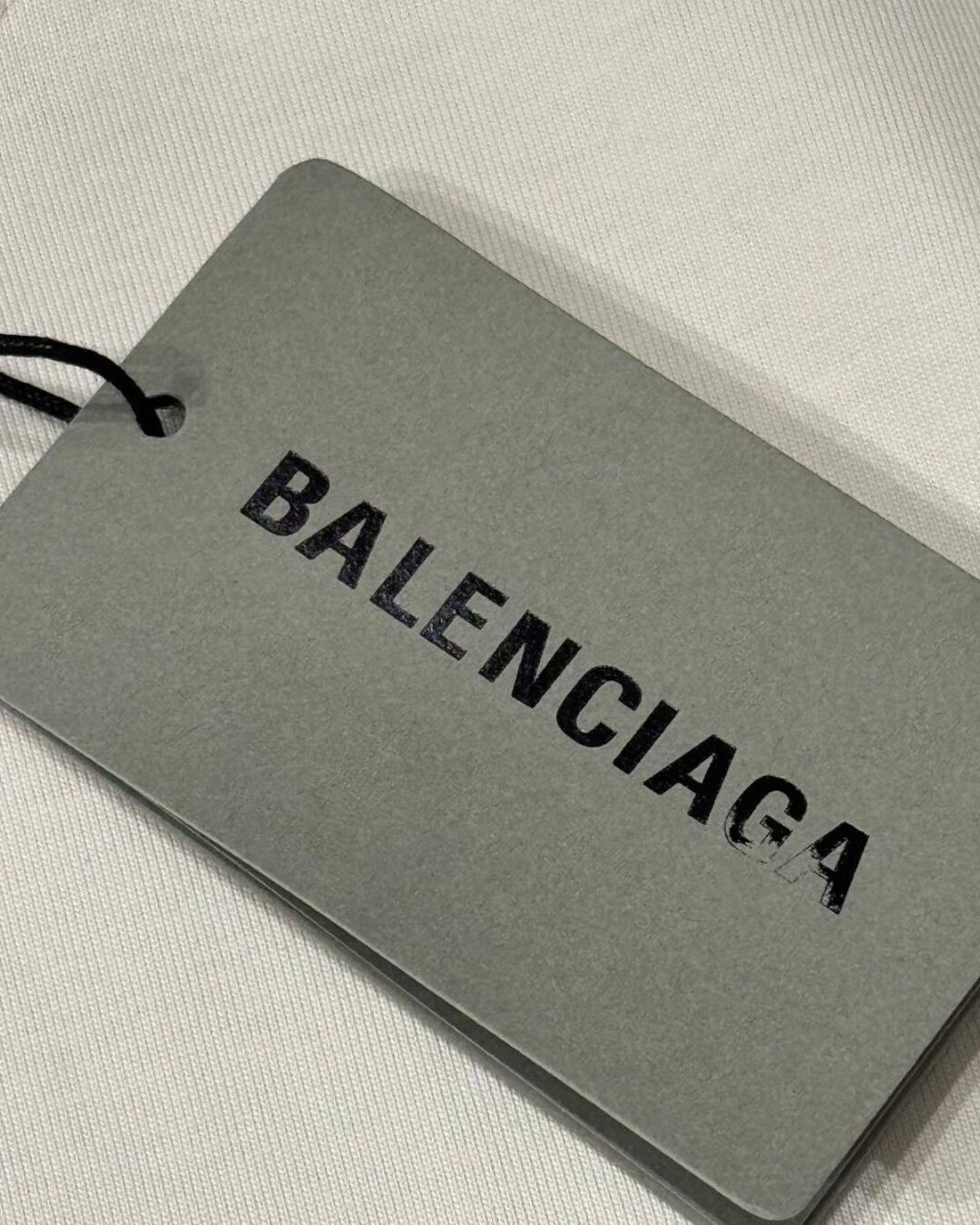 Футболка Balenciaga — изображение 8