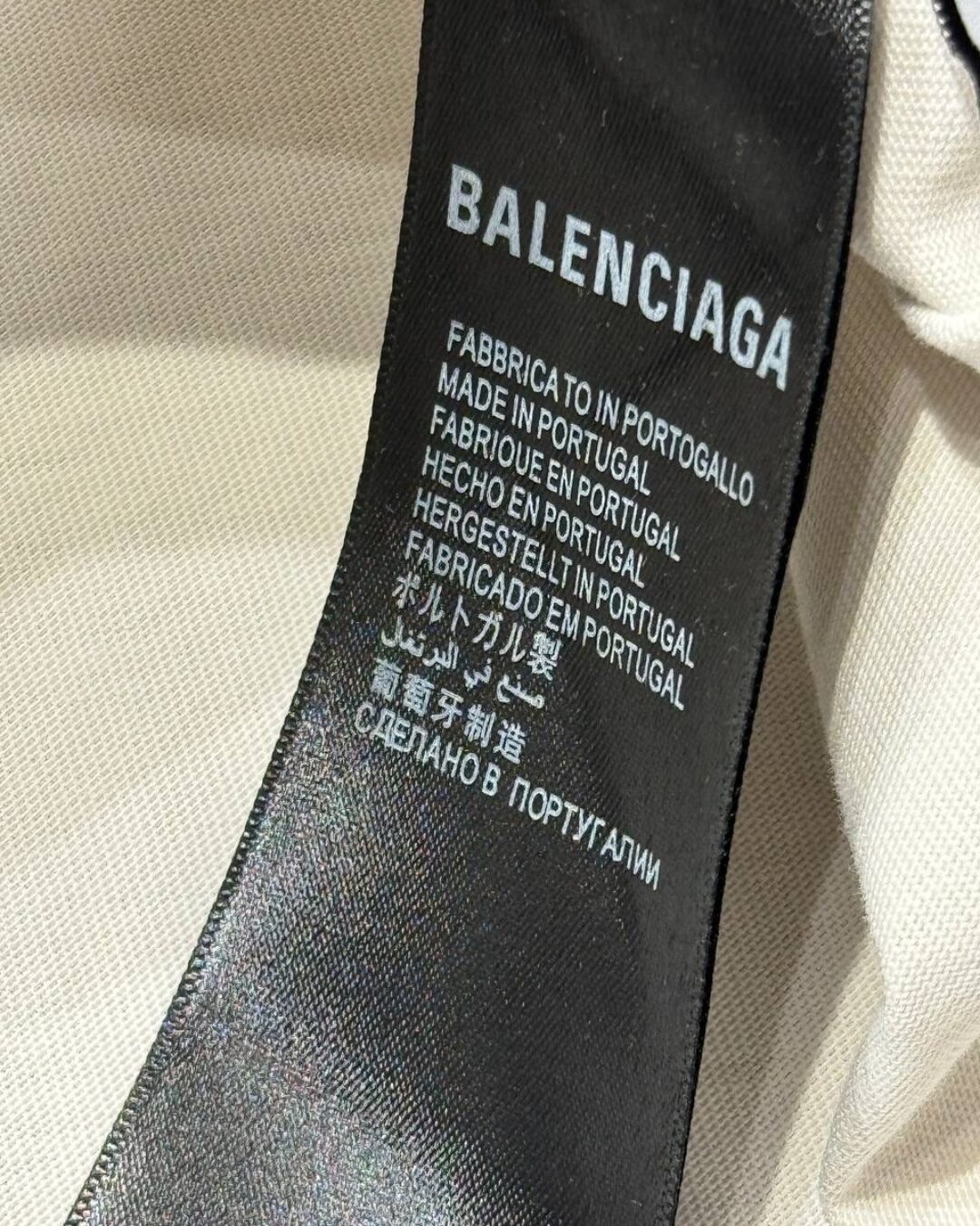 Футболка Balenciaga — изображение 9