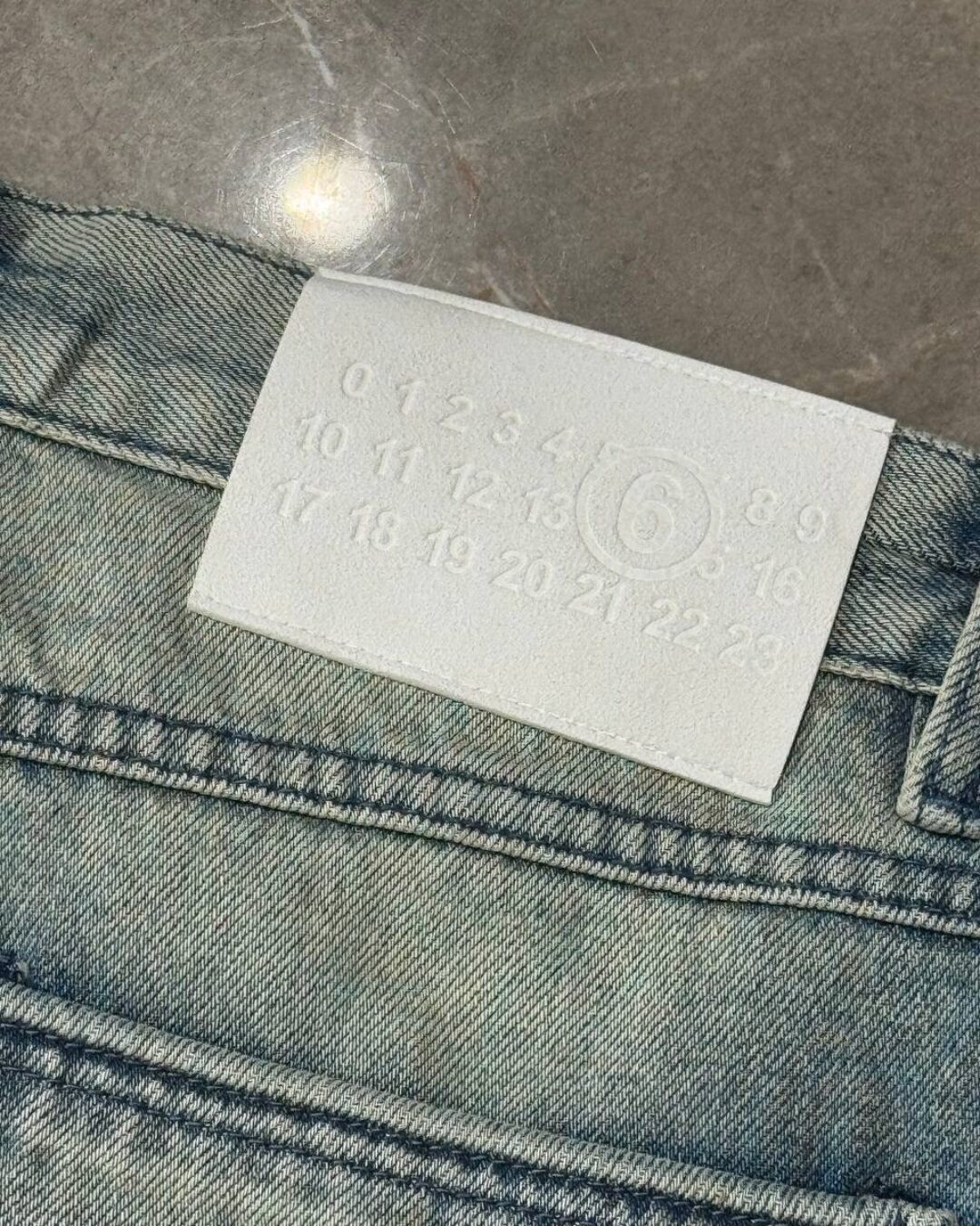 Джинсы Maison Margiela — изображение 9