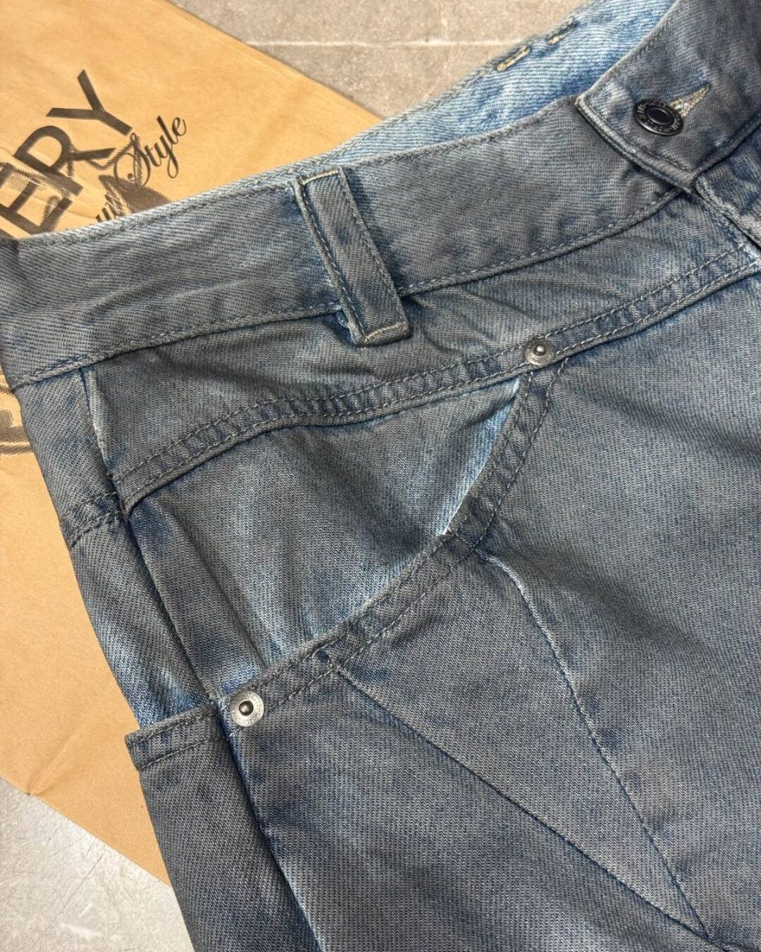 Джинсы Gorgeous Vision — изображение 4