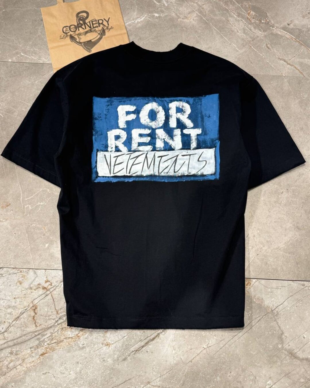 Футболка Vetements For Rent — изображение 2