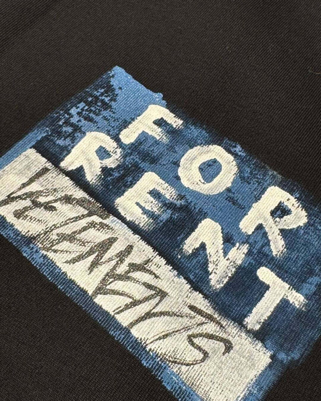 Футболка Vetements For Rent — изображение 7