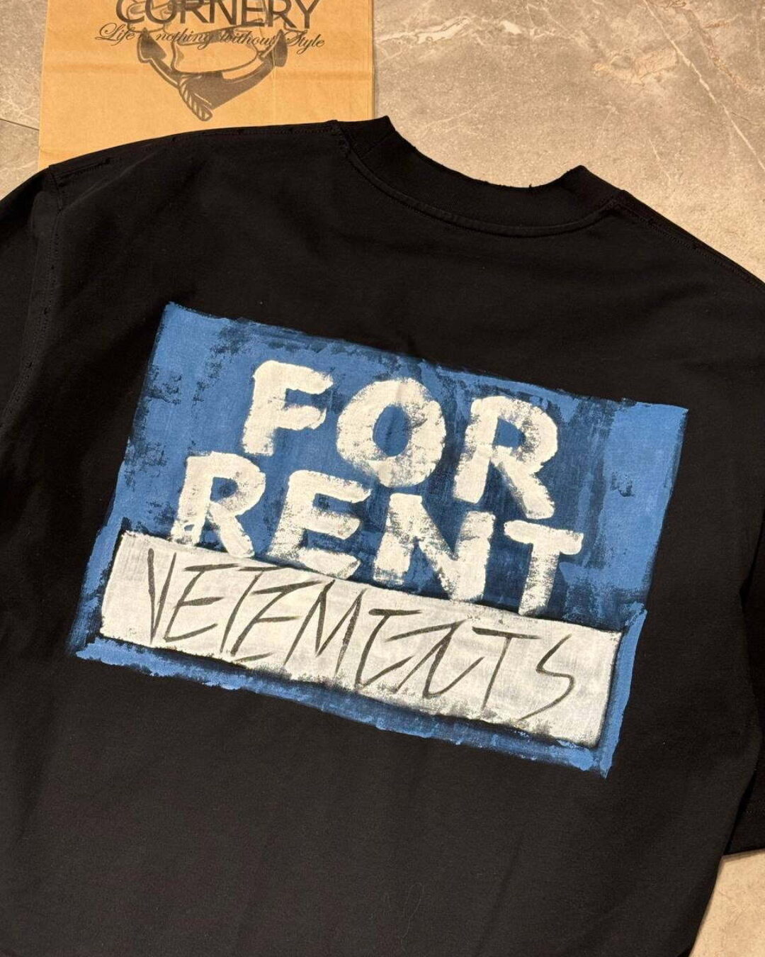 Футболка Vetements For Rent — изображение 8
