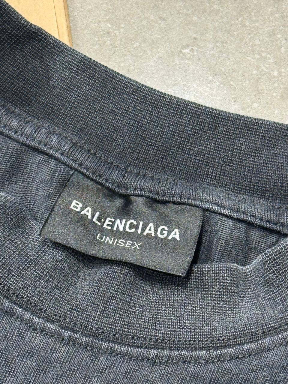 Футболка Balenciaga — фото 5