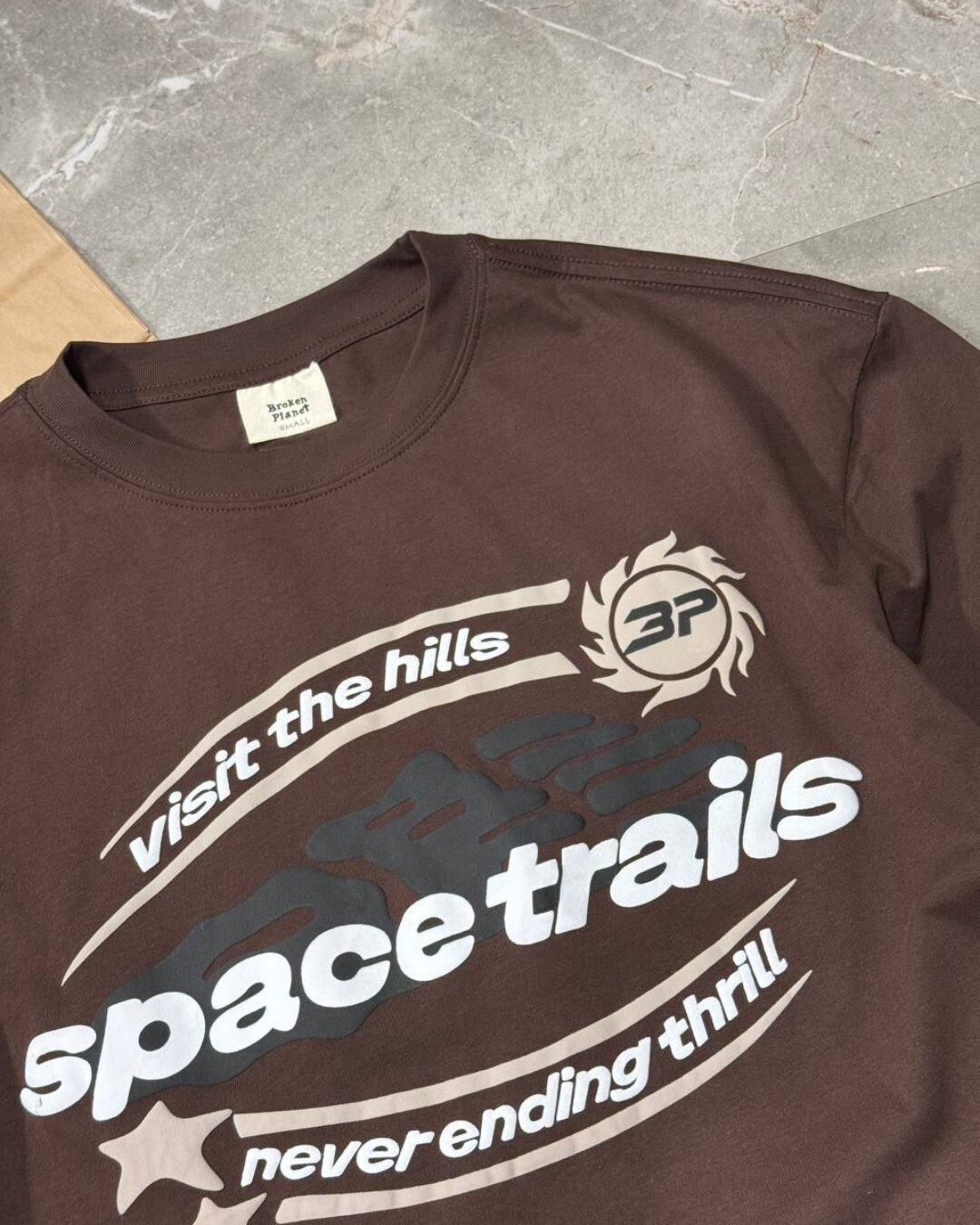 Футболка Broken Planet — изображение 3