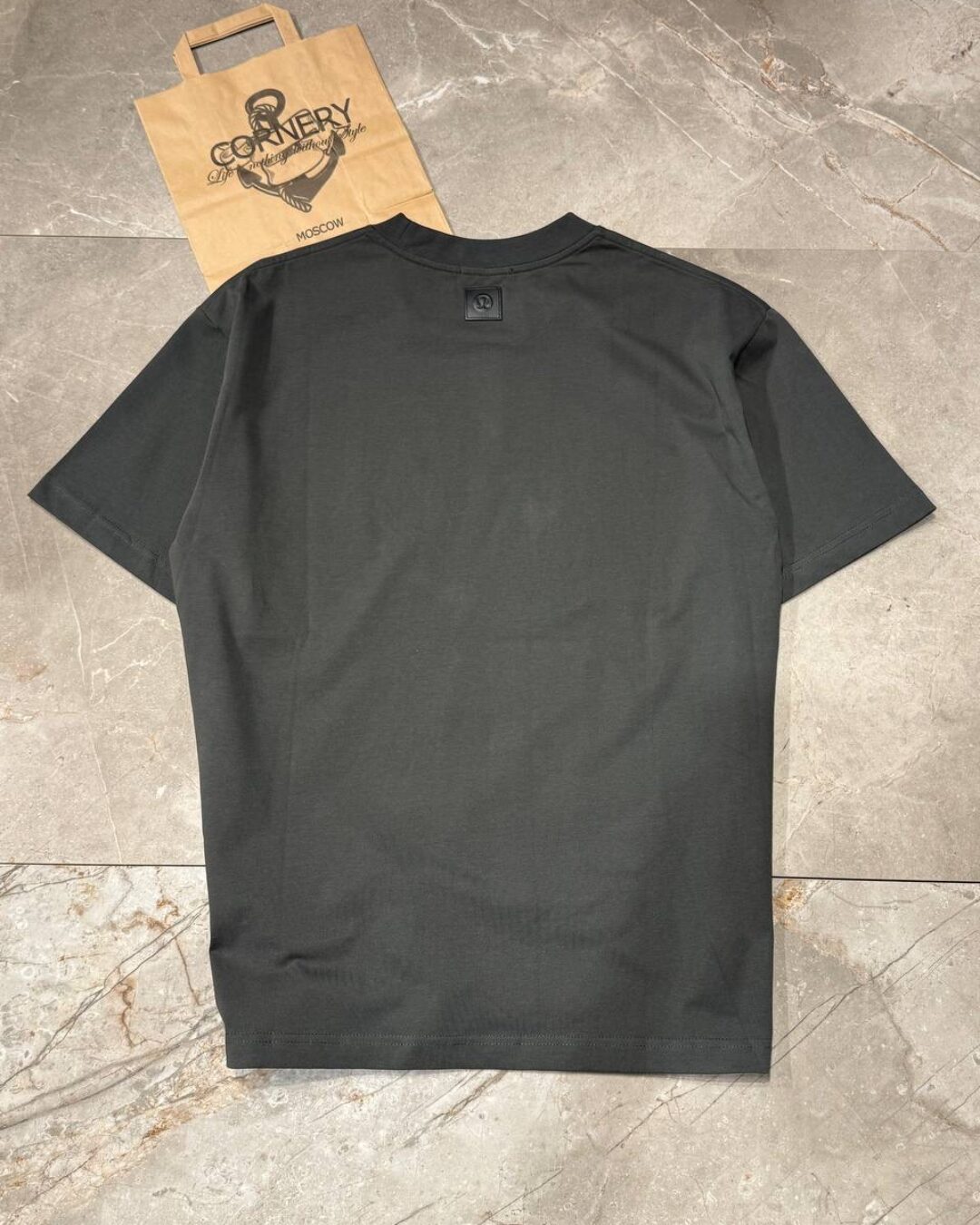 Футболка Lululemon — изображение 2